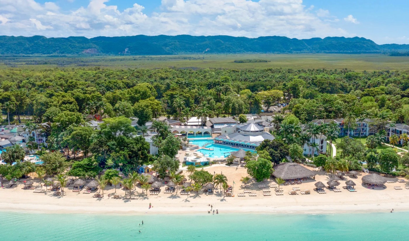 Family-friendly beach at Beaches Negril in Jamaica